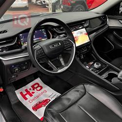 جیپ گراند شیرۆکی